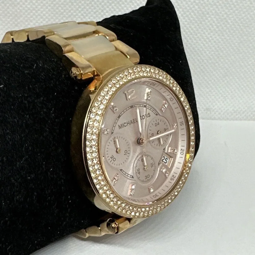 Michael Kors Parker MK5896 Women Rose Gold Analog Dial Quartz Wrist Watch NUL42